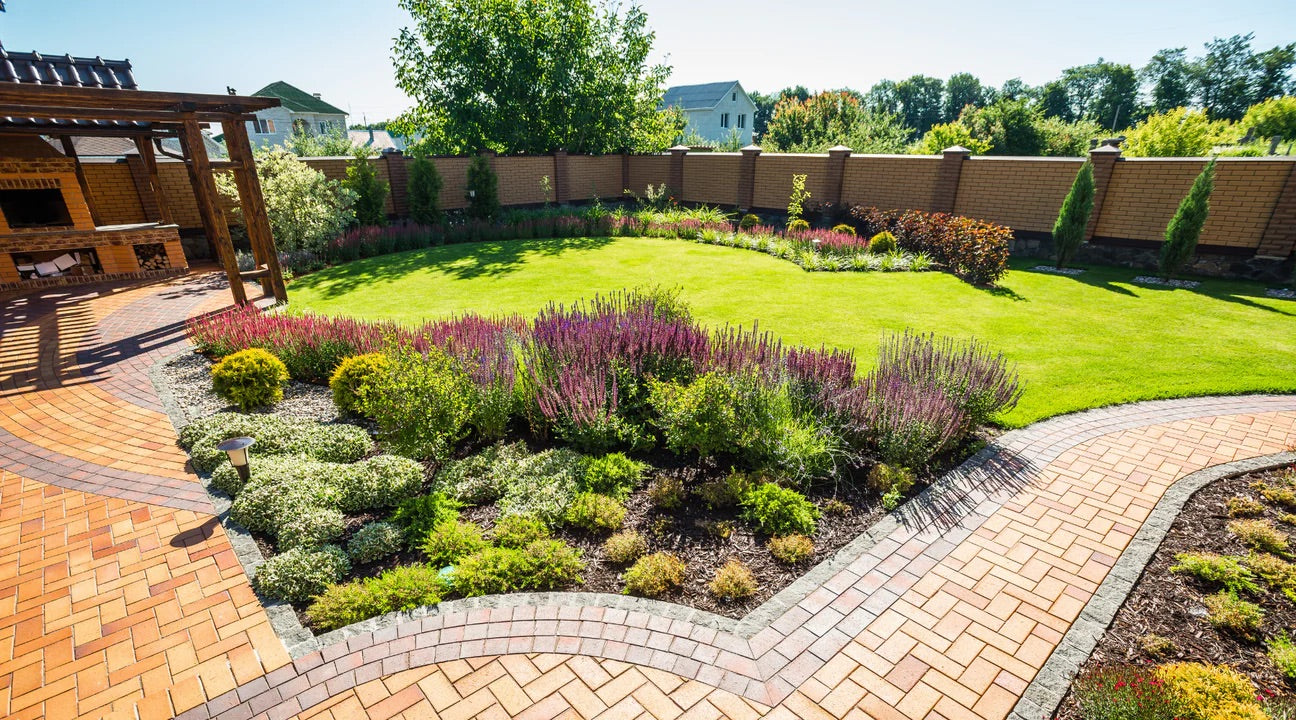 Eco-Friendly Landscaping: 5 Awesome Tips for Going Green in 2023